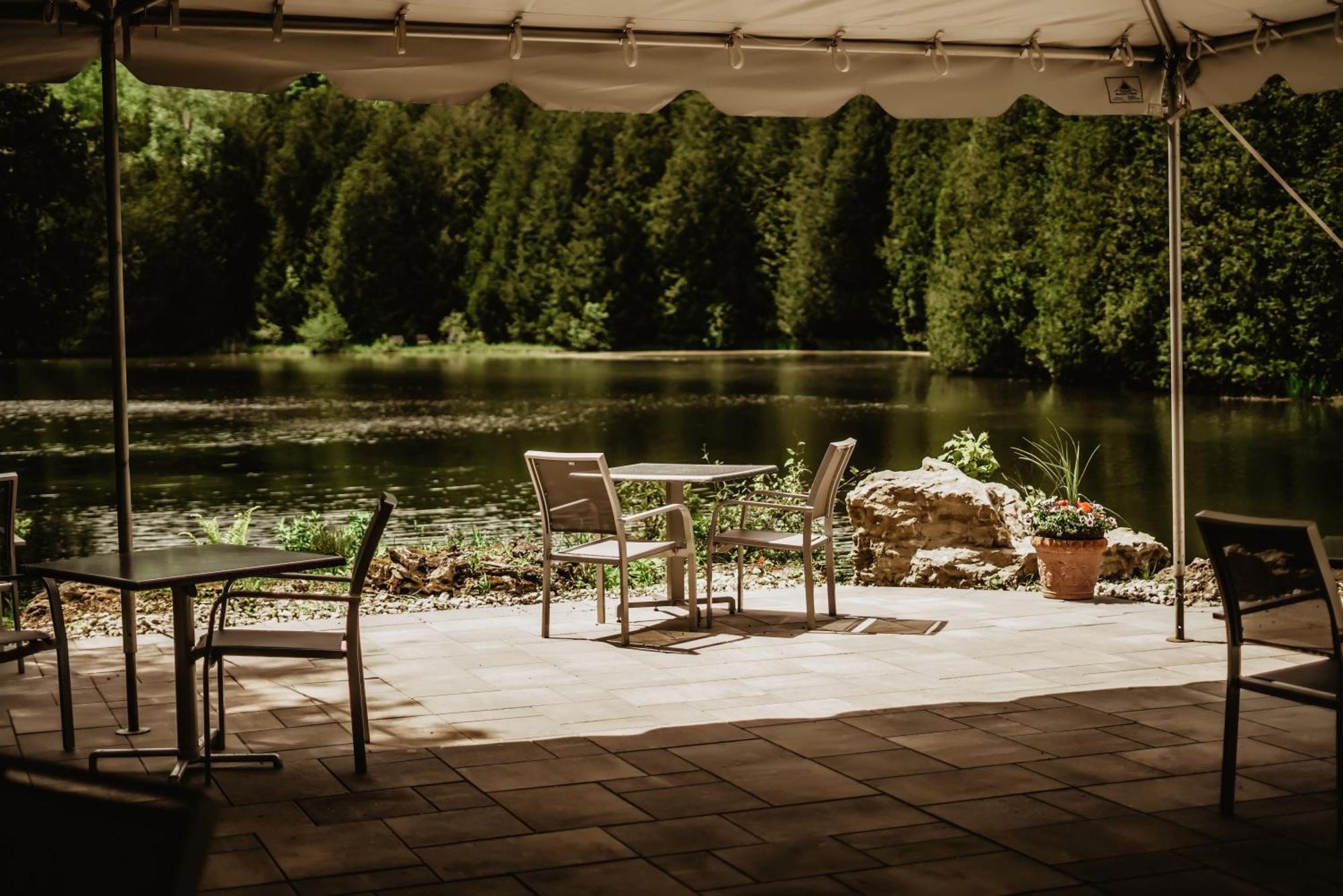 Millcroft Inn & Spa Village Of Alton Buitenkant foto
